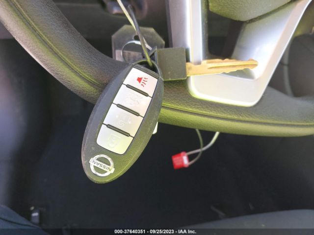 3N1CN8EV6ML888721 Nissan VERSA SV