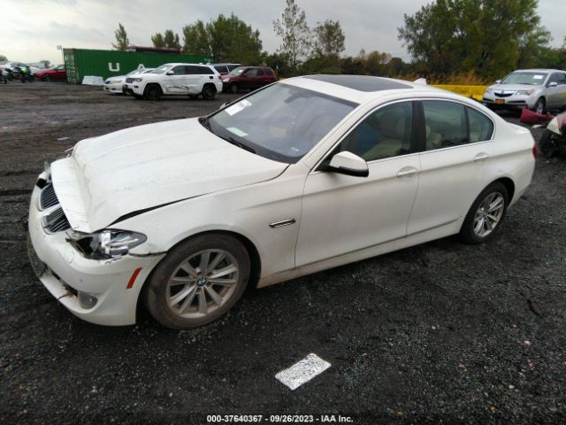 WBA5A7C55ED612016 BMW 528i Xdrive