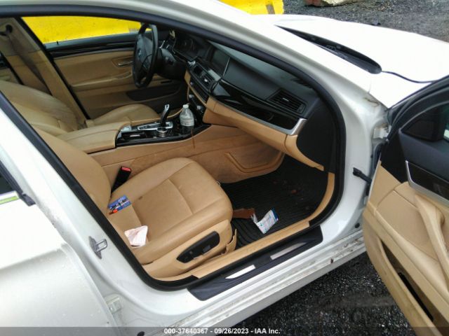WBA5A7C55ED612016 BMW 528i Xdrive