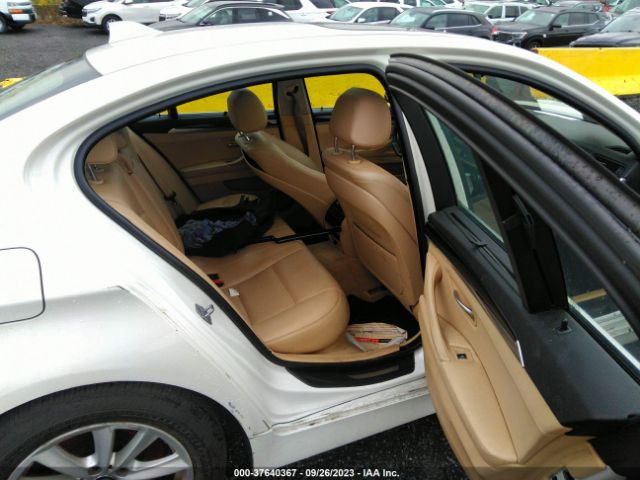 WBA5A7C55ED612016 BMW 528i Xdrive