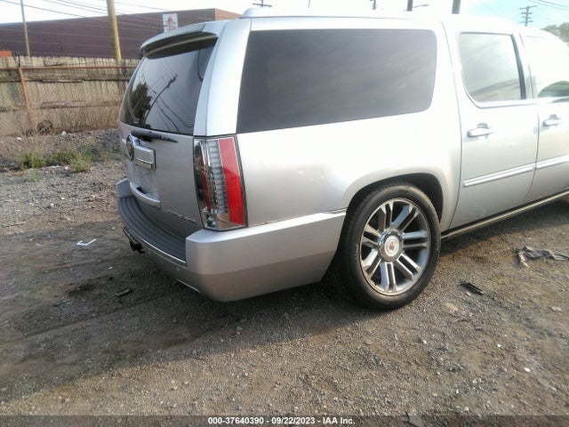 1GYS4JEFXER126444 Cadillac Escalade Esv Premium