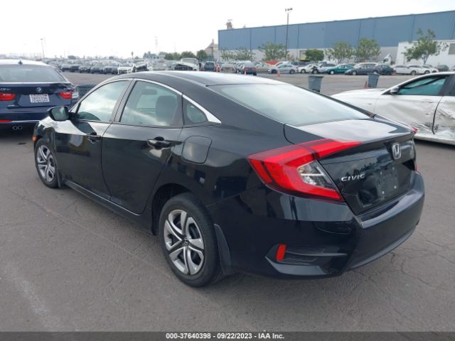 19XFC2F53JE039013 Honda Civic Sedan Lx