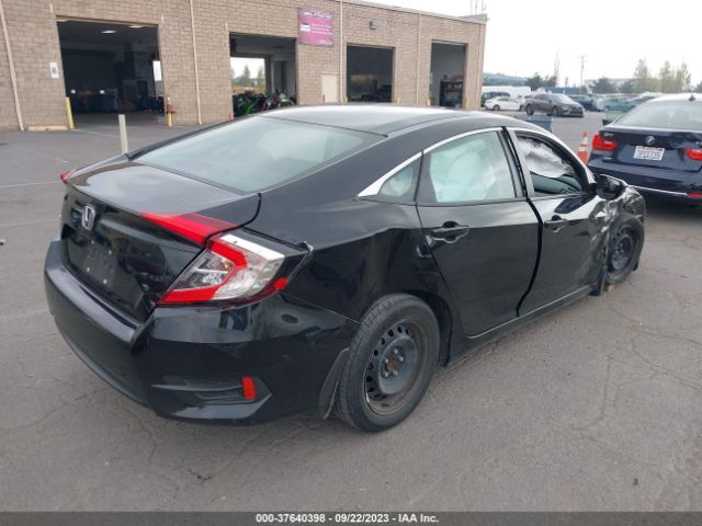 19XFC2F53JE039013 Honda Civic Sedan Lx