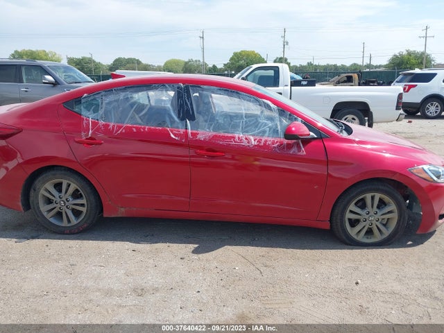 2018 HYUNDAI ELANTRA SEL VIN: 5NPD84LF7JH295796