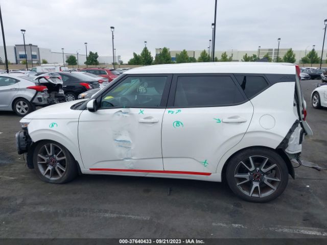 KNDJ63AU4L7713632 KIA Soul Gt-line