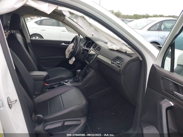 3VV2B7AX5JM003175 Volkswagen Tiguan Sel/se