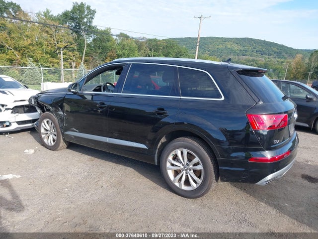 WA1LAAF75KD011716 Audi Q7 Premium Plus