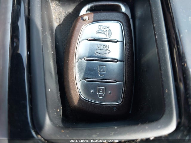 Hyundai SONATA SEL 2018 5NPE34AF7JH609291 Image 3