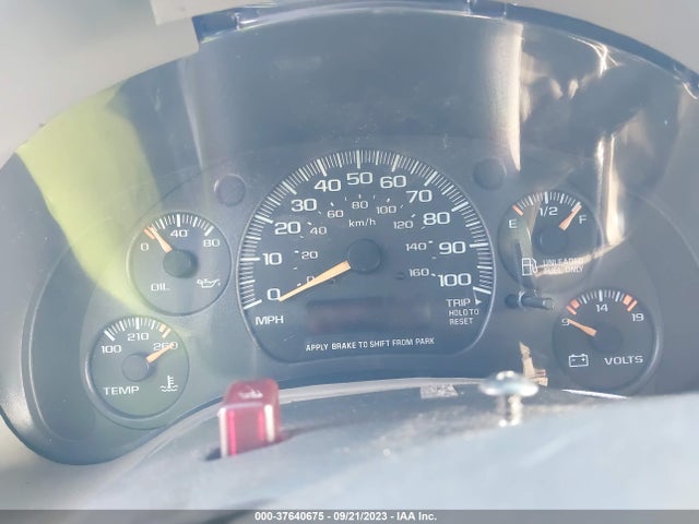 2000 CHEVROLET ASTRO CARGO VAN VIN: 1GCDM19W5YB100856