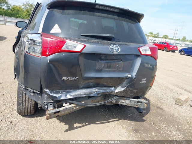 Toyota RAV4 LE 2015 JTMBFREVXFD142633 Image 6