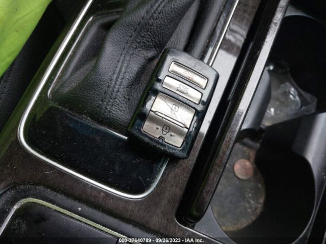 KNALN4D71F5172673 KIA Cadenza Premium