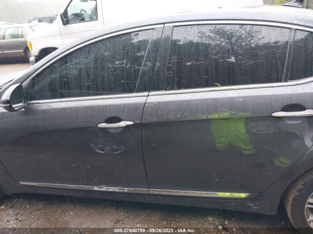 KNALN4D71F5172673 KIA Cadenza Premium