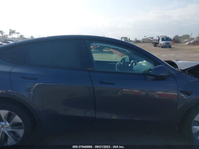 7SAYGDEF8PA049302 Tesla Model Y Performance