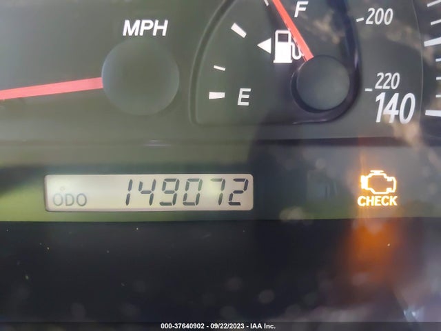 2002 TOYOTA CAMRY XLE/LE/SE VIN: 4T1BF30KX2U028681