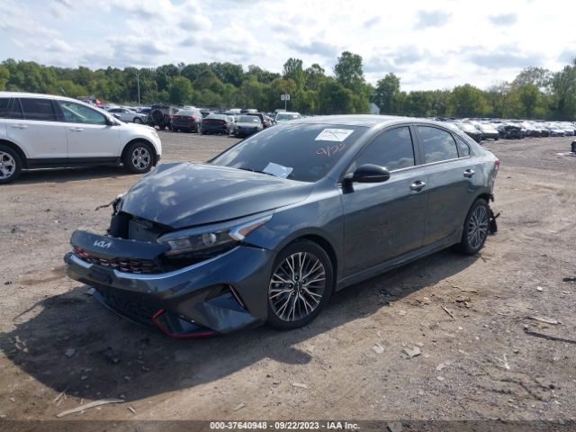 3KPF54AD8PE560502 KIA Forte Gt-line