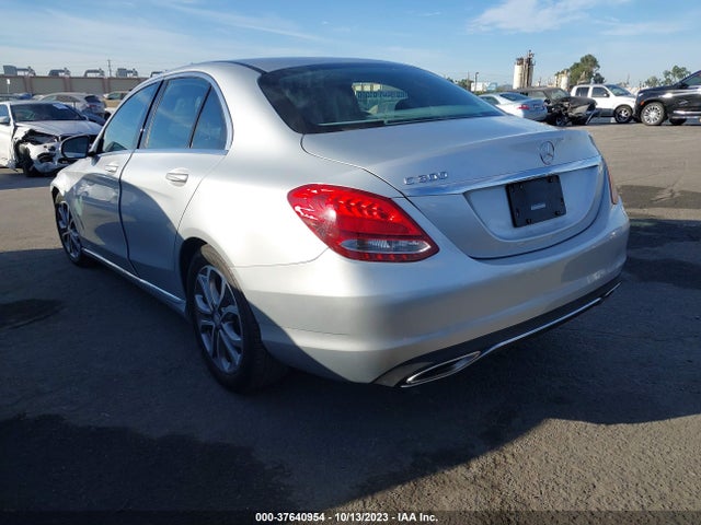55SWF4JB7HU199835 Mercedes-Benz C-class C 300