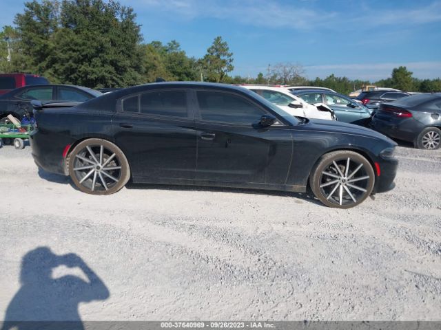 2C3CDXHGXHH504868 Dodge Charger Sxt