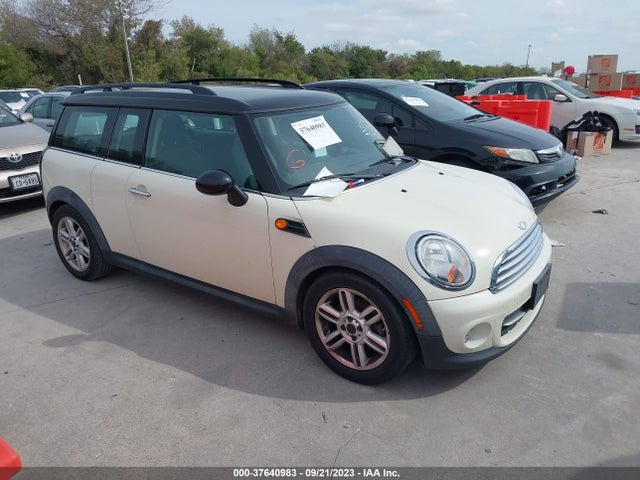 2011 MINI COOPER CLUBMAN WMWZF3C57BT188206 Photo 0