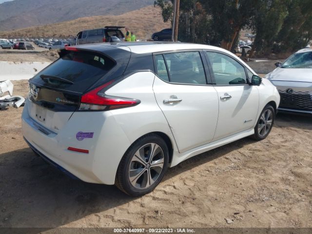 1N4AZ1CP0KC305482 Nissan Leaf Sl