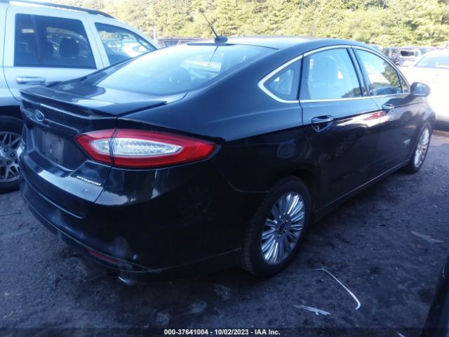 3FA6P0SU6ER205521 Ford Fusion Energi Titanium