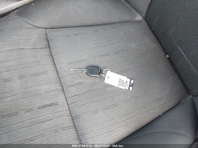 2010 FORD FOCUS SE VIN: 1FAHP3FN4AW277144