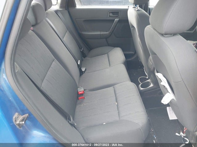 2010 FORD FOCUS SE VIN: 1FAHP3FN4AW277144