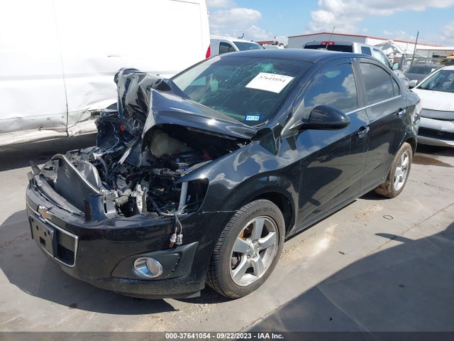 Chevrolet SONIC LTZ 2016 1G1JE5SB9G4134955 Image 2