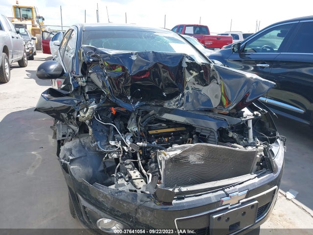 Chevrolet SONIC LTZ 2016 1G1JE5SB9G4134955 Image 6