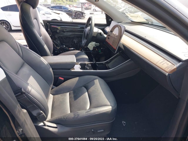 2020 TESLA MODEL Y LONG RANGE VIN: 5YJYGDEE8LF059748