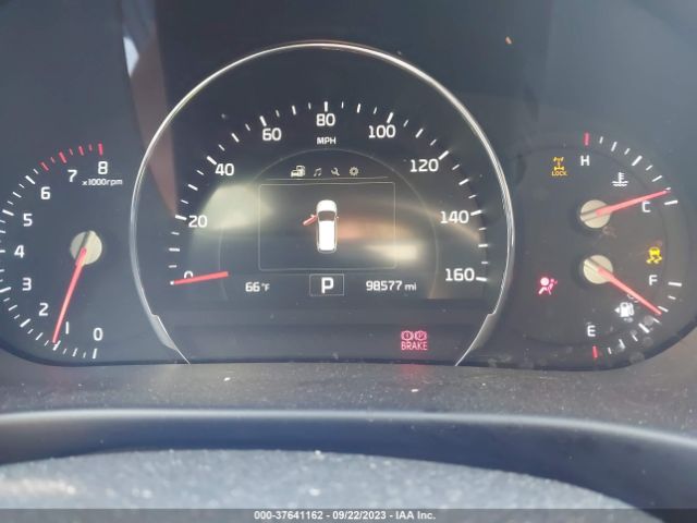 5XYPGDA56JG365984 KIA Sorento Lx V6