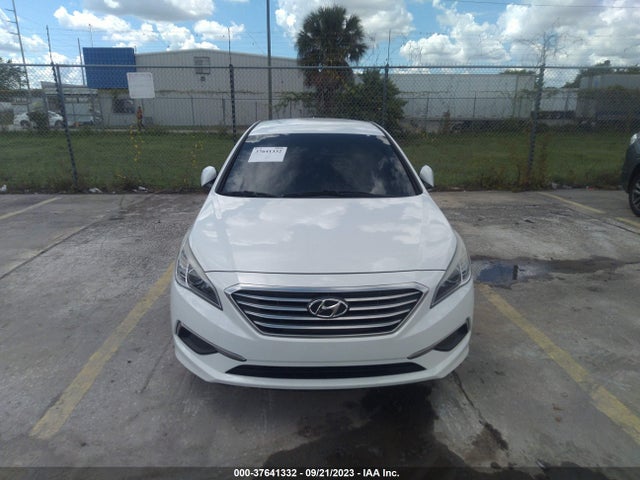 2016 HYUNDAI SONATA 2.4L SE VIN: 5NPE24AF3GH404854