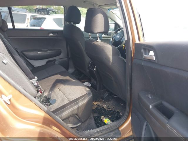 KNDPMCAC6J7365269 KIA Sportage Lx