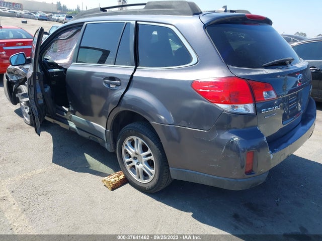 Subaru Outback 2.5i Premium 2014 4S4BRBCC5E3317192 Image 3