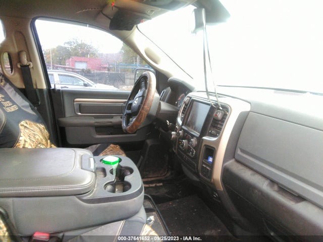 2013 RAM 1500 SLT VIN: 1C6RR7LG8DS668161
