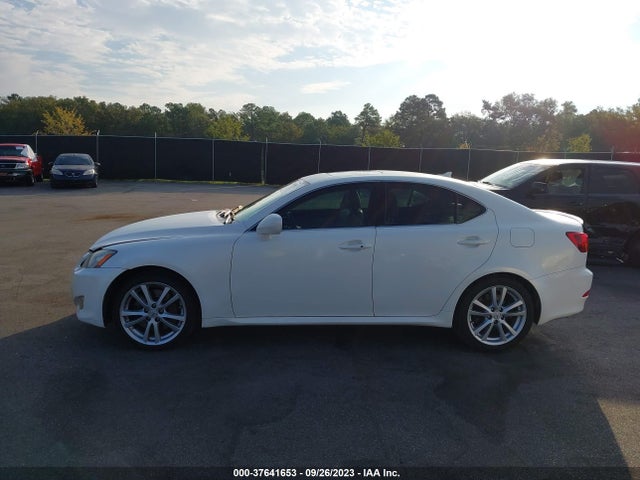 2007 LEXUS IS 350 VIN: JTHBE262072012709