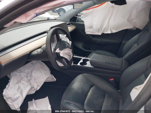 7SAYGDEE6NF491518 Tesla Model Y Long Range