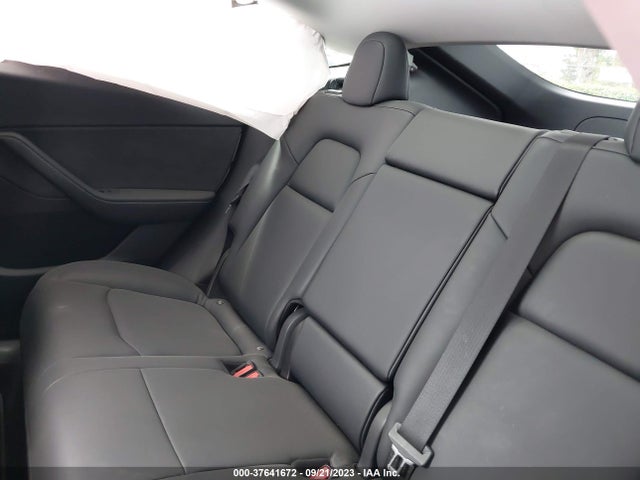 7SAYGDEE6NF491518 Tesla Model Y Long Range