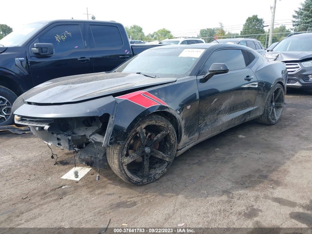 Chevrolet Camaro 1lt 2017 1G1FB1RS9H0204654 Image 2