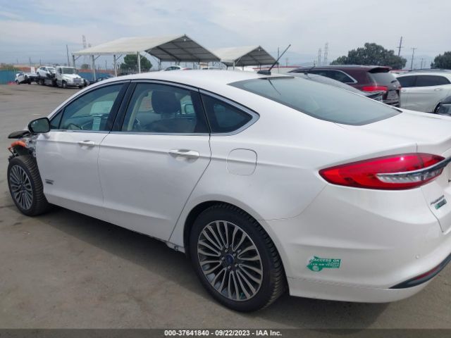 3FA6P0PU7HR180058 Ford Fusion Energi Se