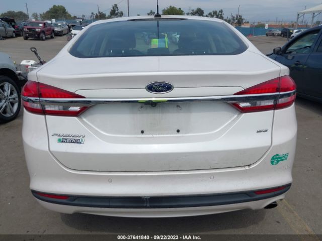 3FA6P0PU7HR180058 Ford Fusion Energi Se