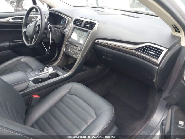 3FA6P0PU7HR180058 Ford Fusion Energi Se