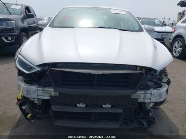 3FA6P0PU7HR180058 Ford Fusion Energi Se