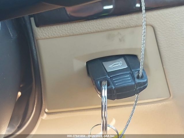 2009 BMW 3 SERIES WBAPK53589A645383 Photo 10