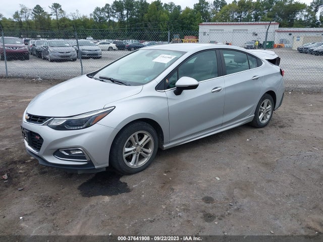 Chevrolet Cruze Lt Auto 2018 1G1BE5SM7J7236721 Image 2