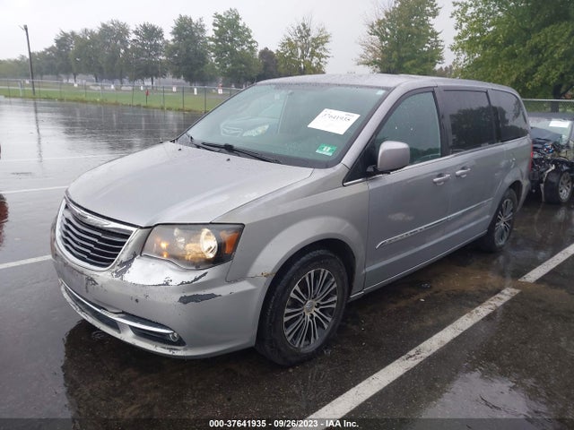 2C4RC1HG5ER108987 Chrysler Town & Country S