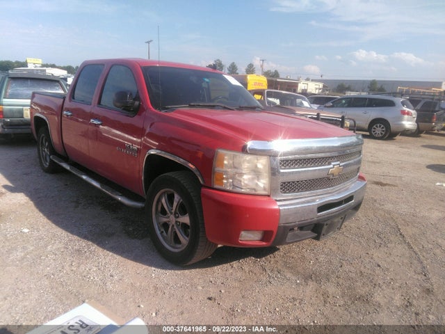 2011 CHEVROLET SILVERADO 1500 LT VIN: 3GCPCSE00BG306429