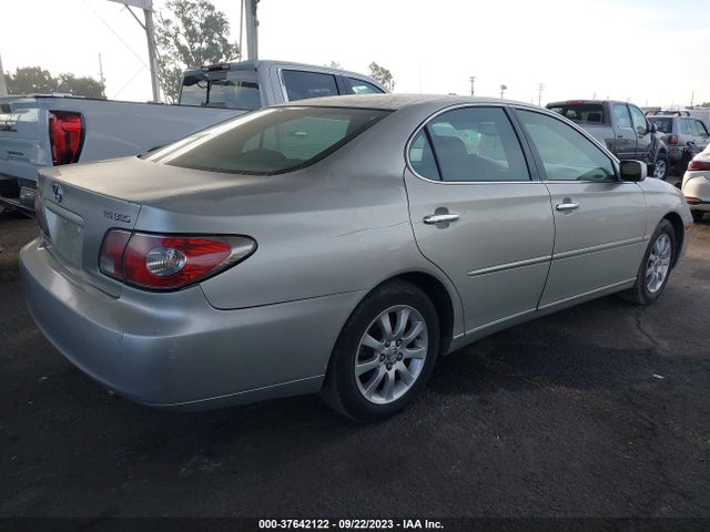 2004 LEXUS ES 330 VIN: JTHBA30G045038338