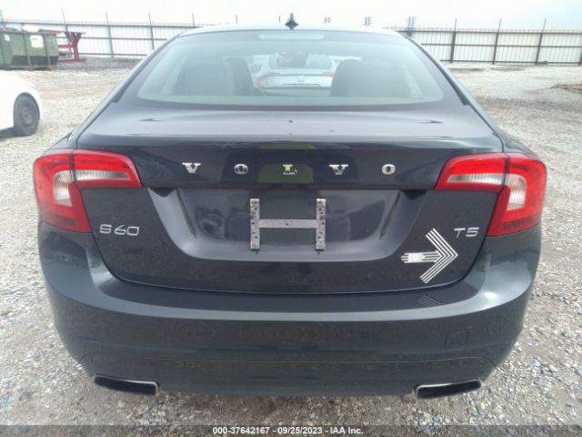 YV126MFK5F1363642 Volvo S60 T5 Premier