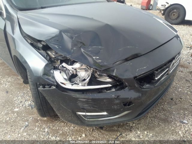 YV126MFK5F1363642 Volvo S60 T5 Premier