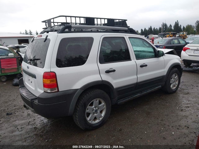 2005 FORD ESCAPE XLT VIN: 1FMCU93105KB15375